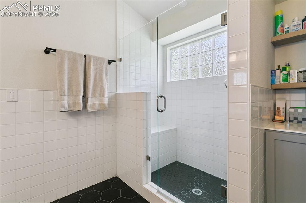 Image 19 of 28: Master Bathroom