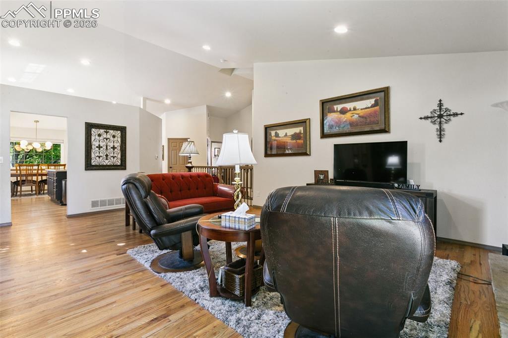 Image 4 of 28: Living Room