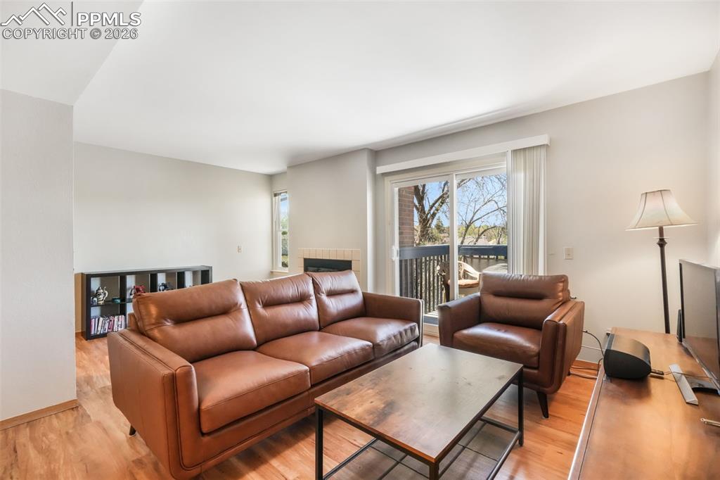 Image 11 of 50: Living Room