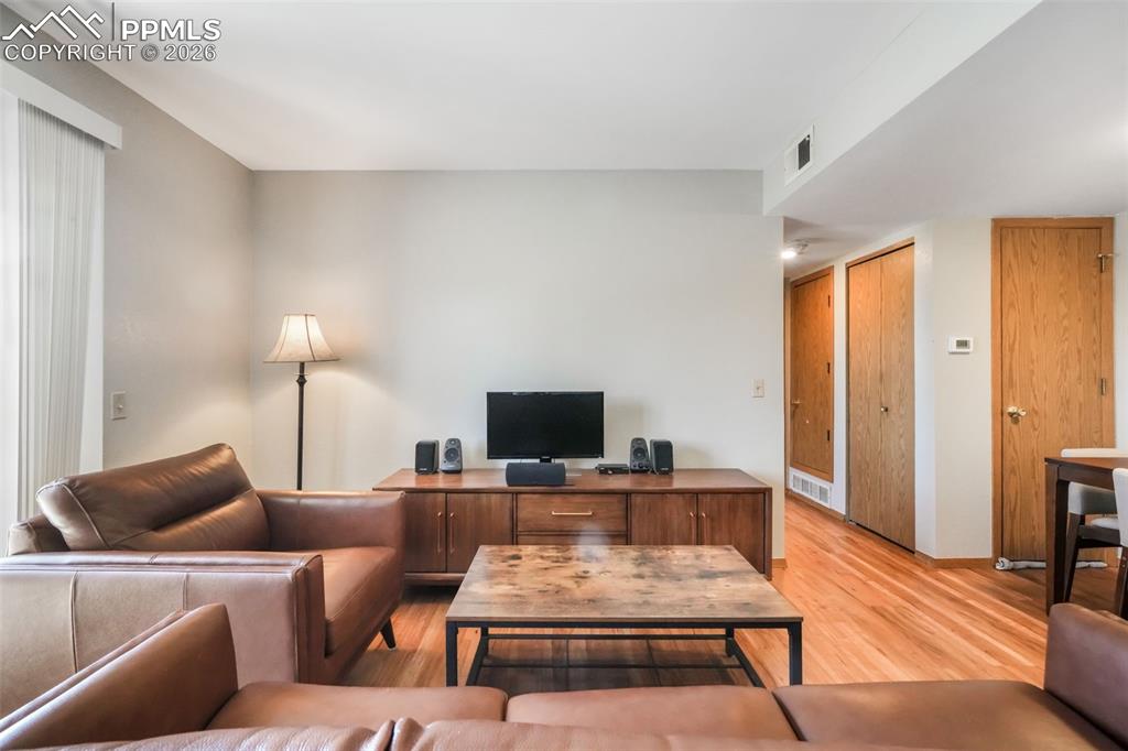 Image 12 of 50: Living Room