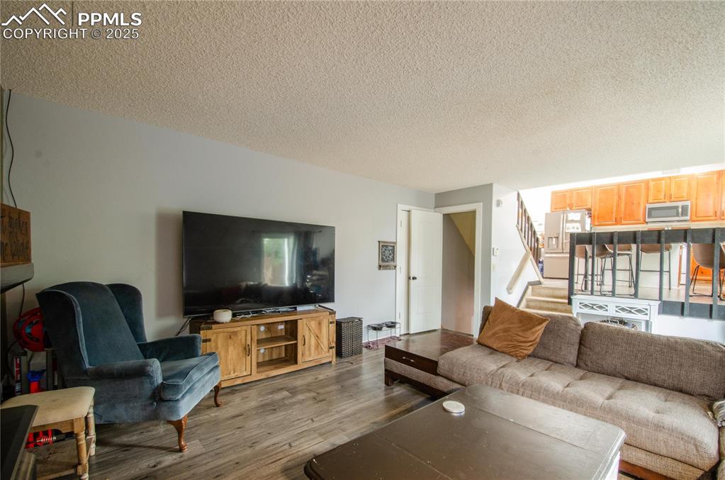 Image 19 of 44: Family Room