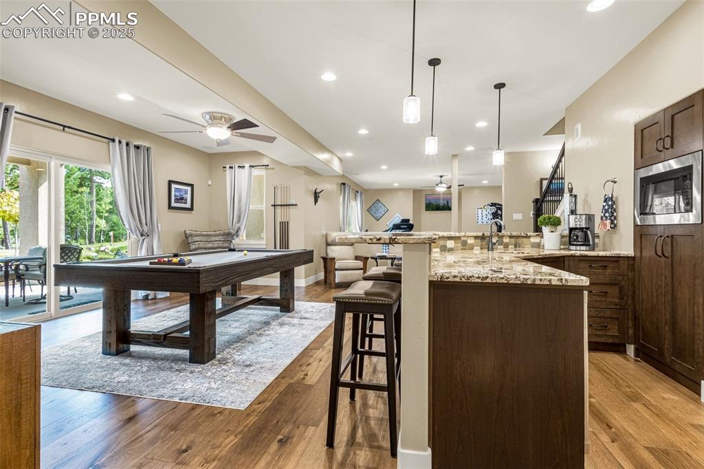 Image 32 of 47: Game Room