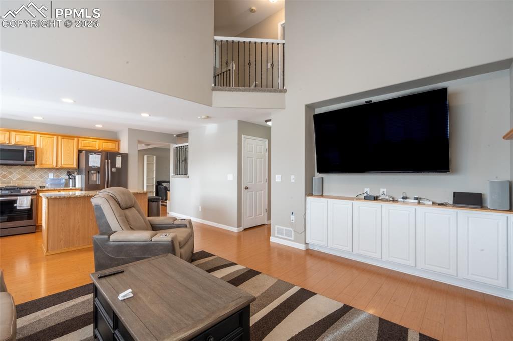 Image 14 of 45: Living room/kitchen - main floor