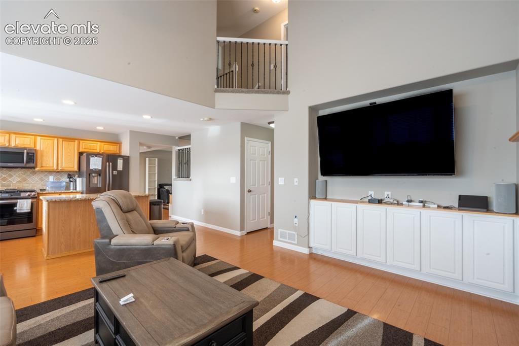 Image 17 of 46: Living room/kitchen - main floor