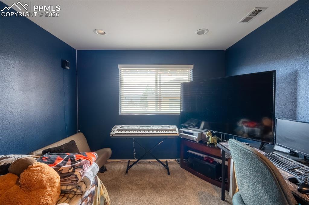 Image 35 of 45: Bedroom (5) - basement