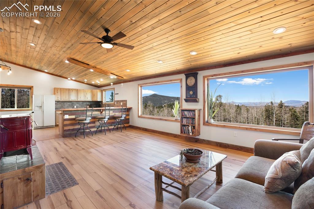 Image 5 of 41: Upper level living room
