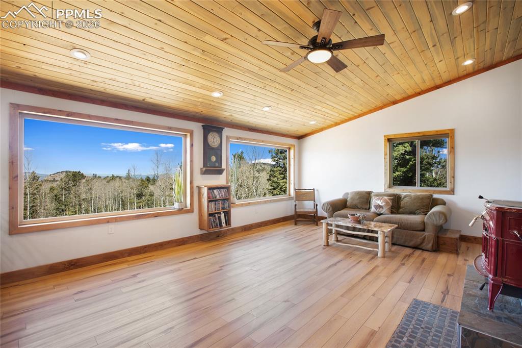 Image 6 of 41: Upper level living room
