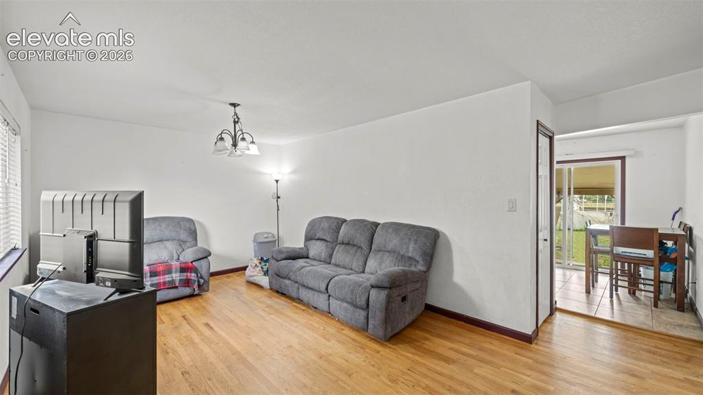 Image 6 of 30: Living Room