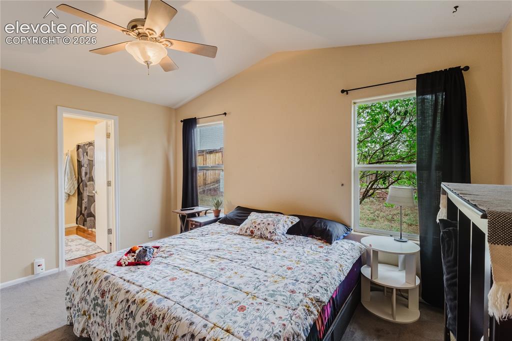 Image 18 of 38: Bedroom