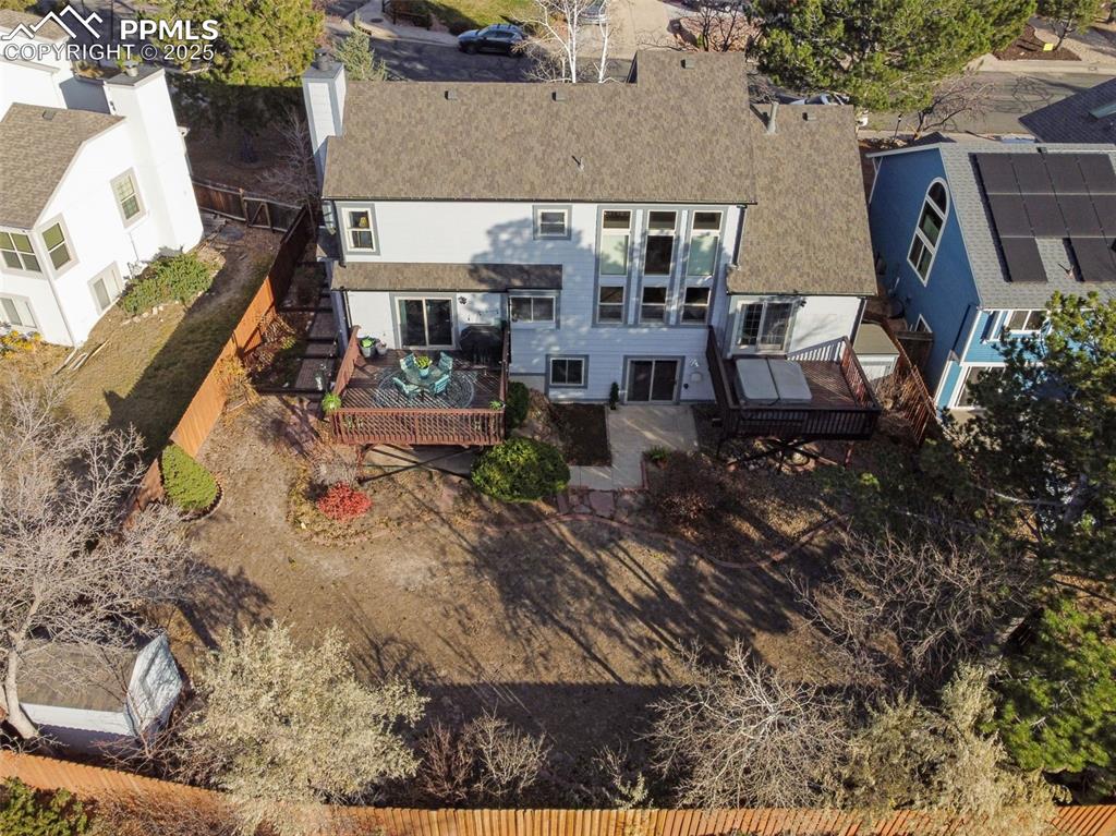 Image 33 of 41: Aerial view of property and surrounding area