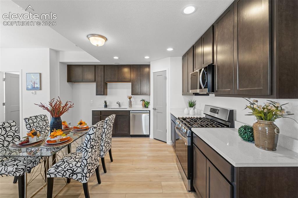 Image 3 of 28: Kitchen