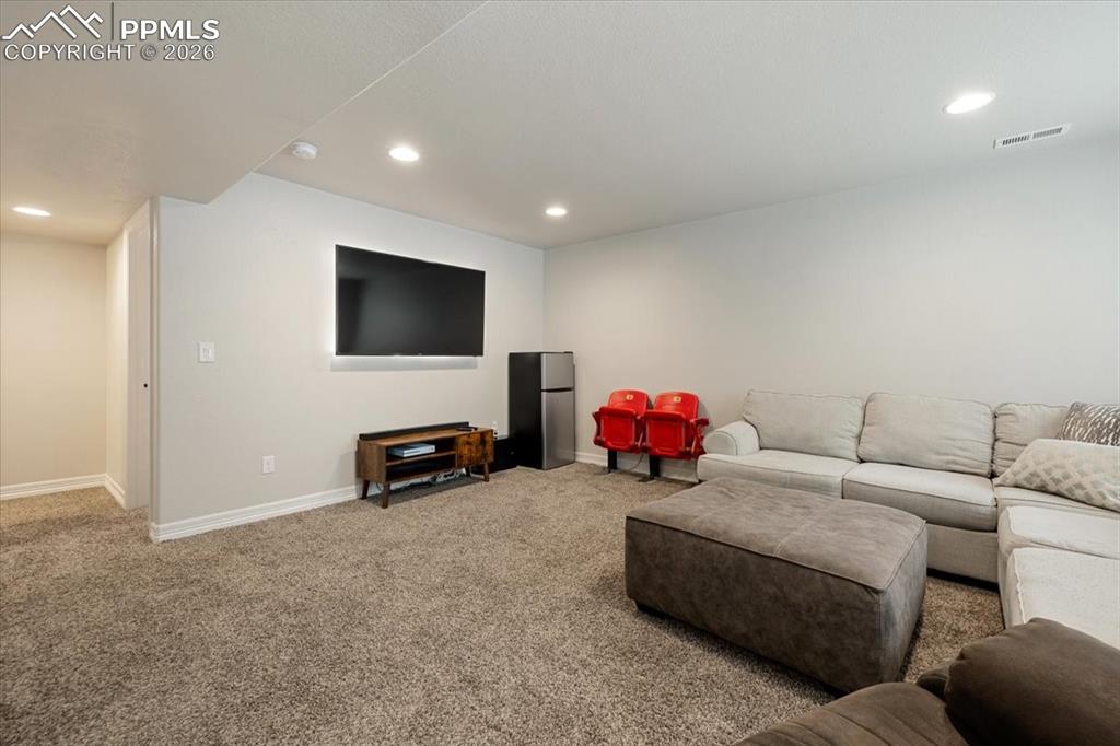 Image 40 of 50: Basement