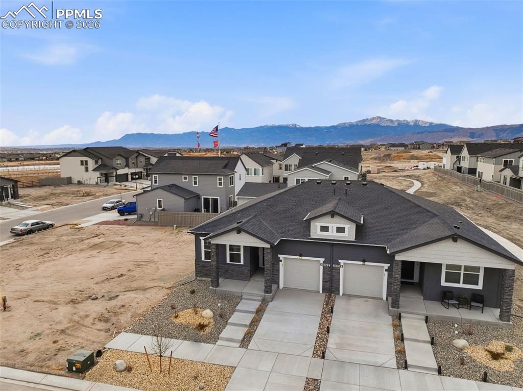 Image 33 of 35: No Description Available