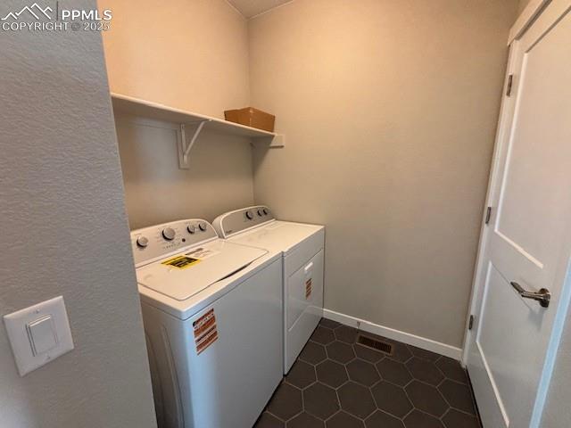 Image 5 of 12: Laundry
