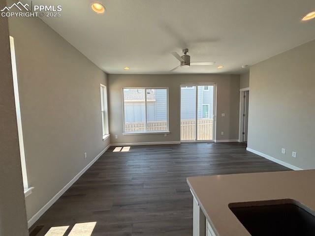 Image 8 of 12: Living Room