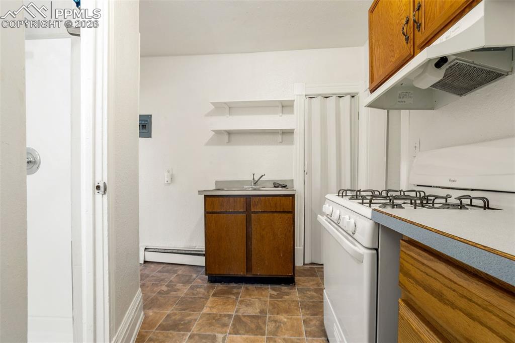 Image 9 of 33: Unit 2