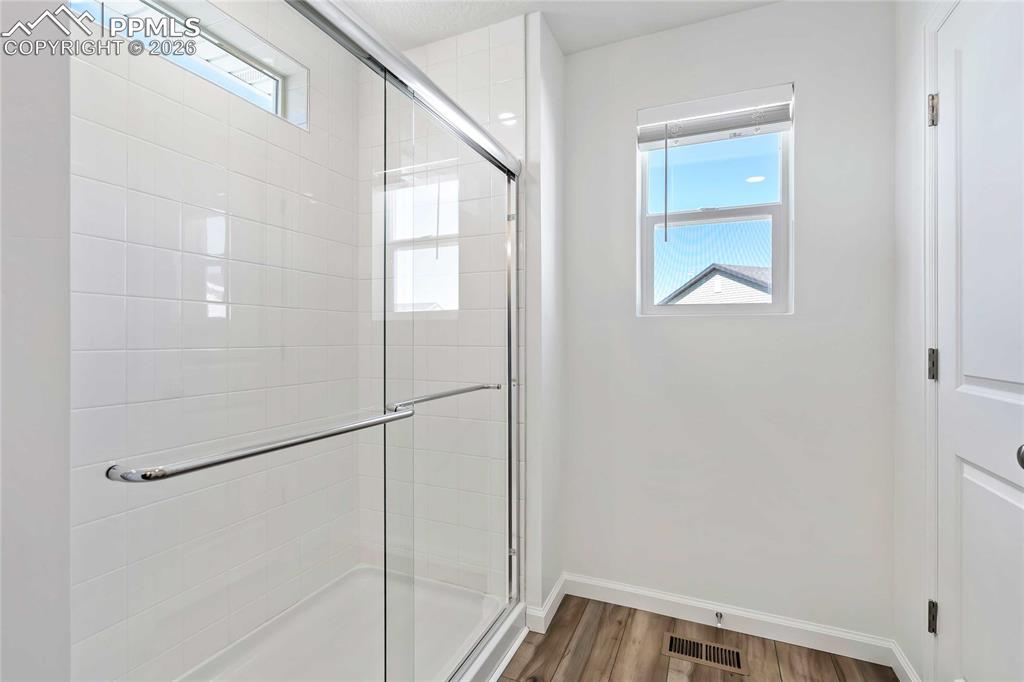 Image 13 of 22: Photos of a model home