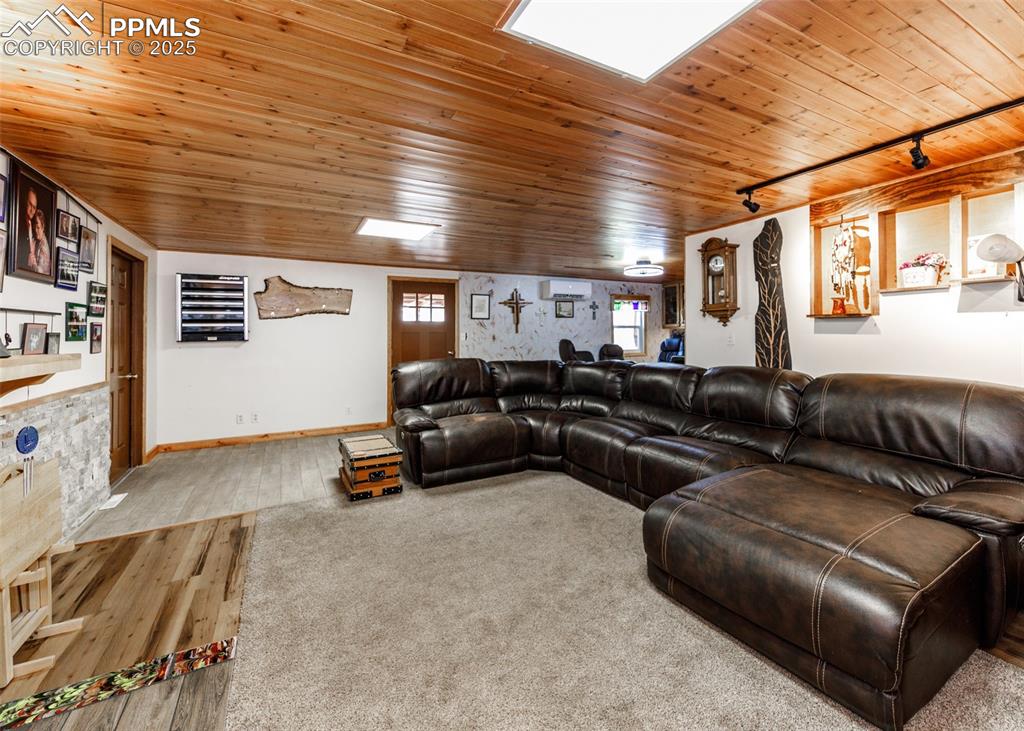 Image 8 of 45: Living Room