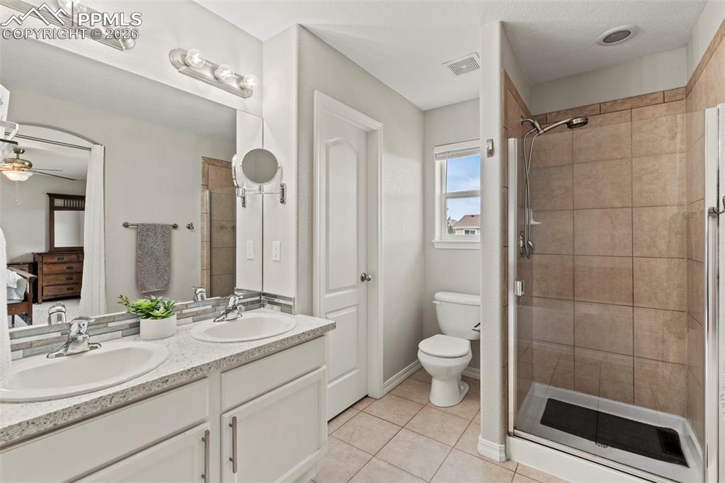 Image 28 of 48: No Description Available