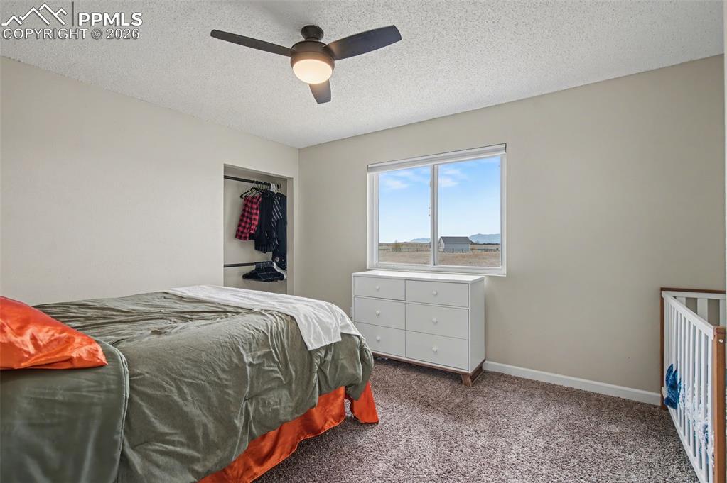 Image 24 of 44: Bedroom