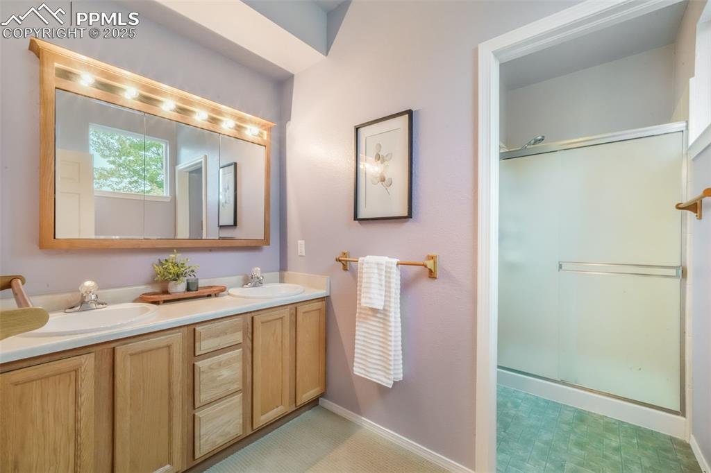 Image 31 of 50: Master Bathroom