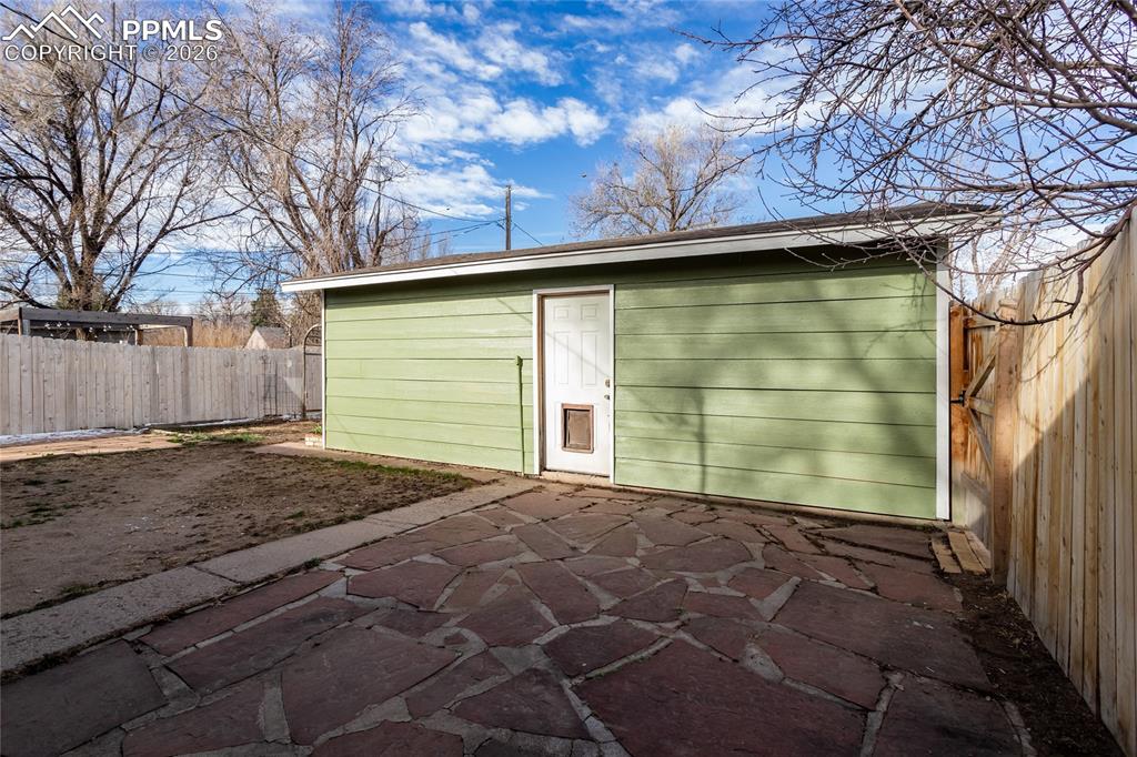Image 30 of 36: Detached garage.
