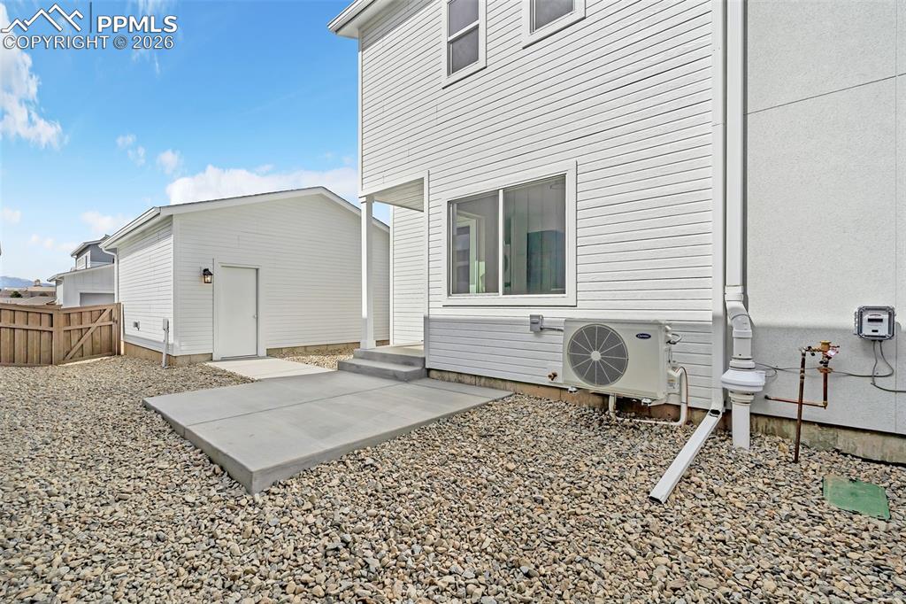 Image 24 of 30: No Description Available