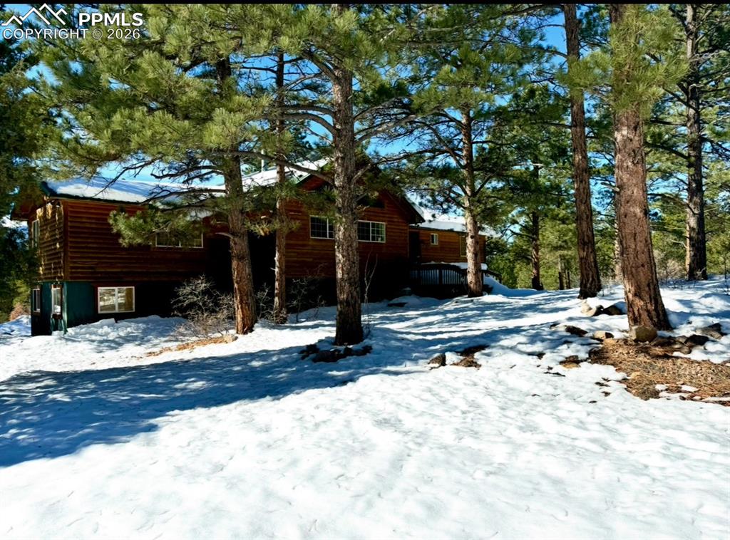 Image 17 of 49: Picturesque surroundings even in the winter