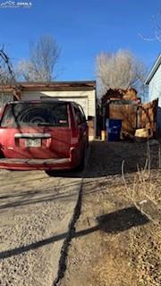 Image 2 of 31: Side of Structure