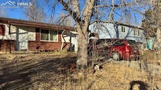 Image 31 of 31: Side of Structure