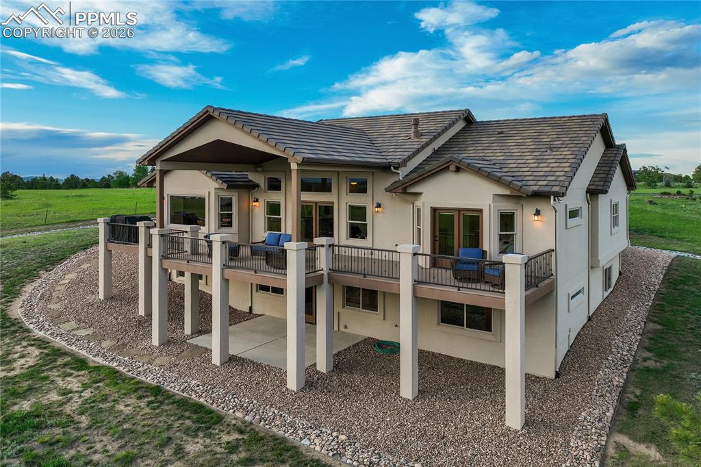 Image 42 of 46: Back of Structure