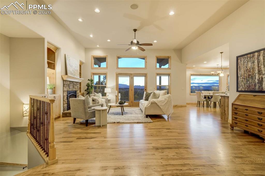 Image 5 of 46: Living Room