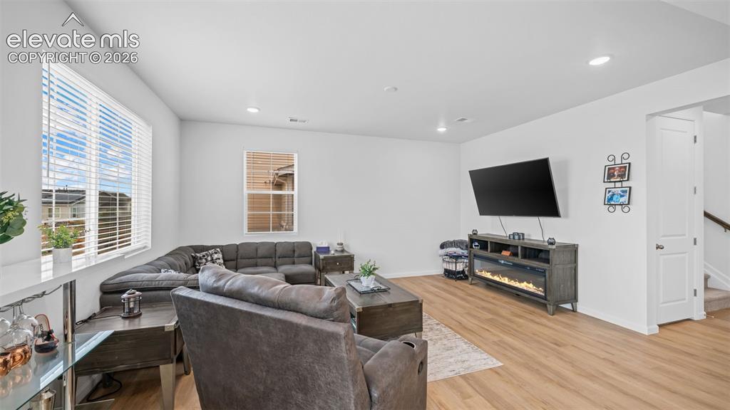 Image 8 of 33: Living Room