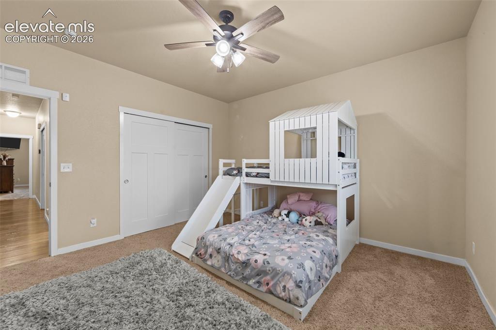 Image 8 of 35: Bedroom
