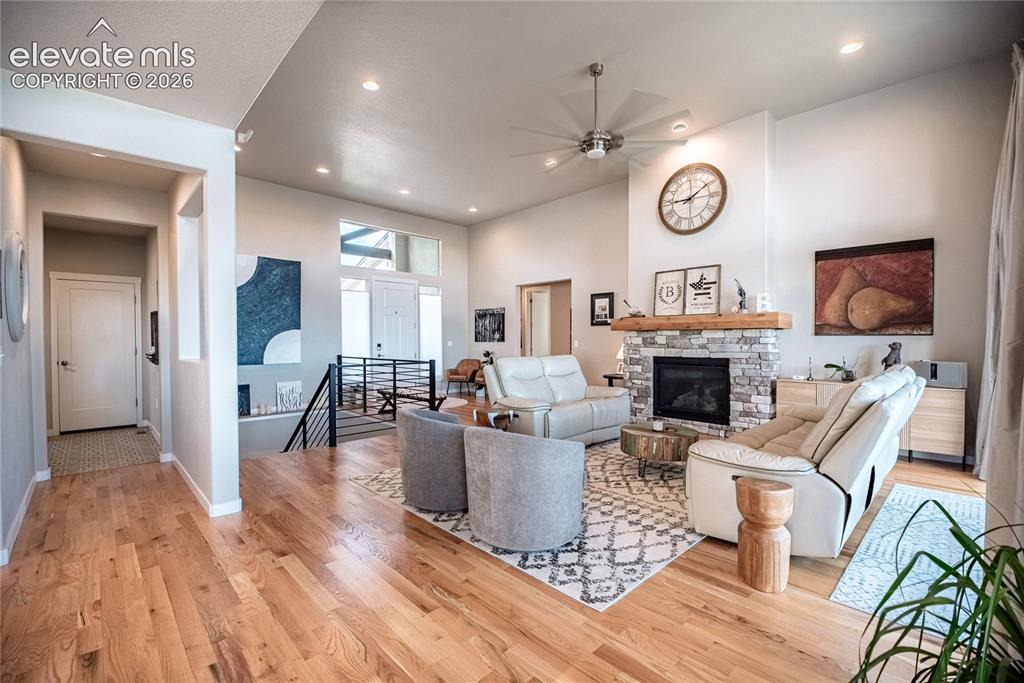 Image 8 of 45: Living Room