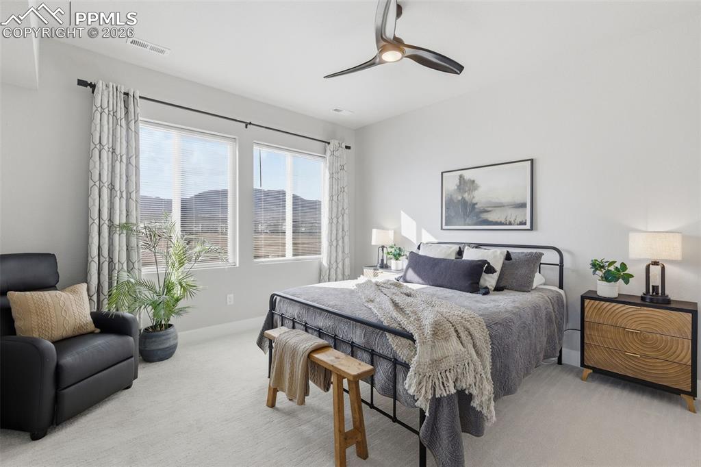 Image 19 of 47: Owners