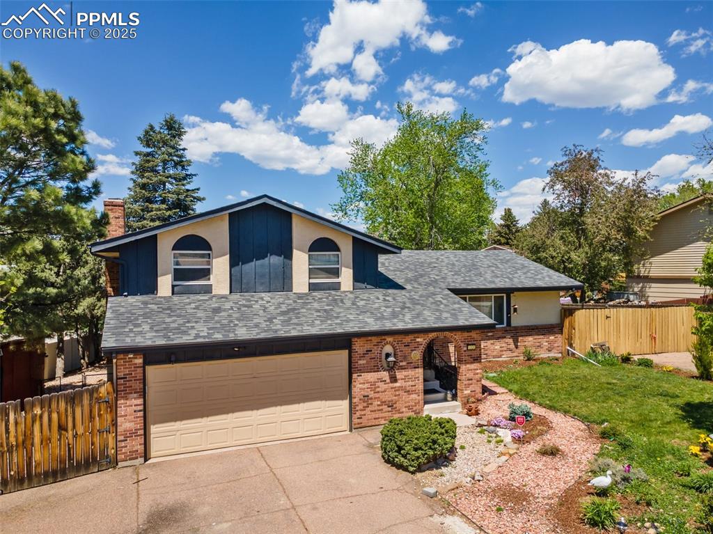 Image 2 of 50: Front of Structure