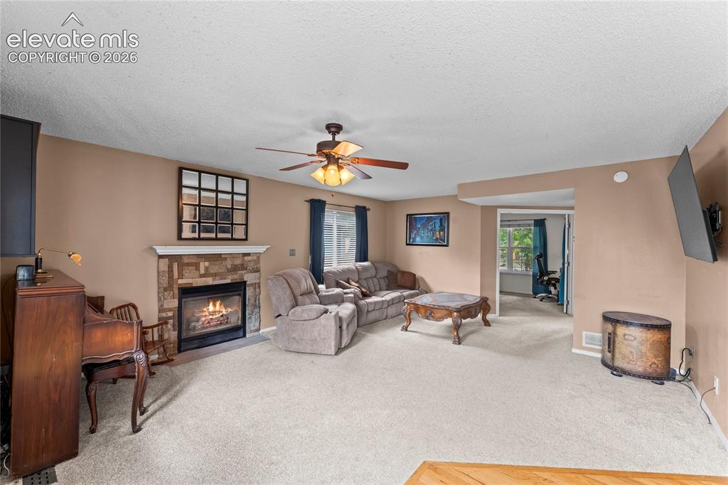 Image 9 of 45: Main Level Living Rm