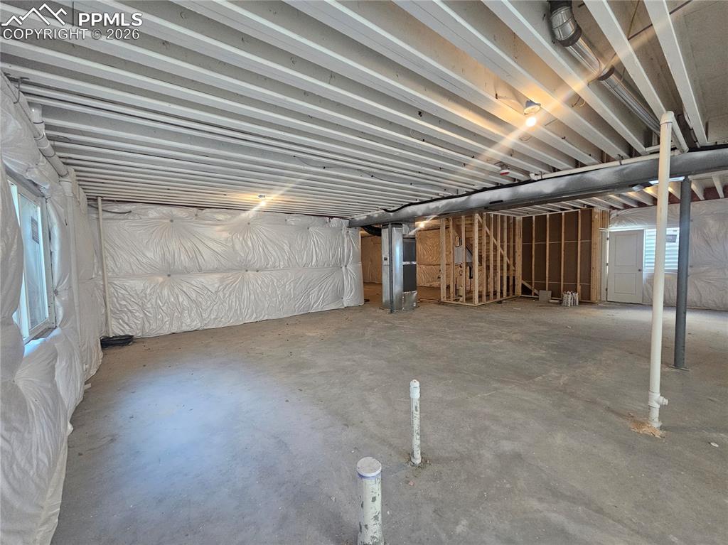 Image 17 of 17: Basement