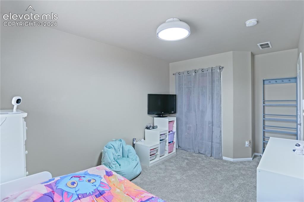 Image 16 of 44: Bedroom