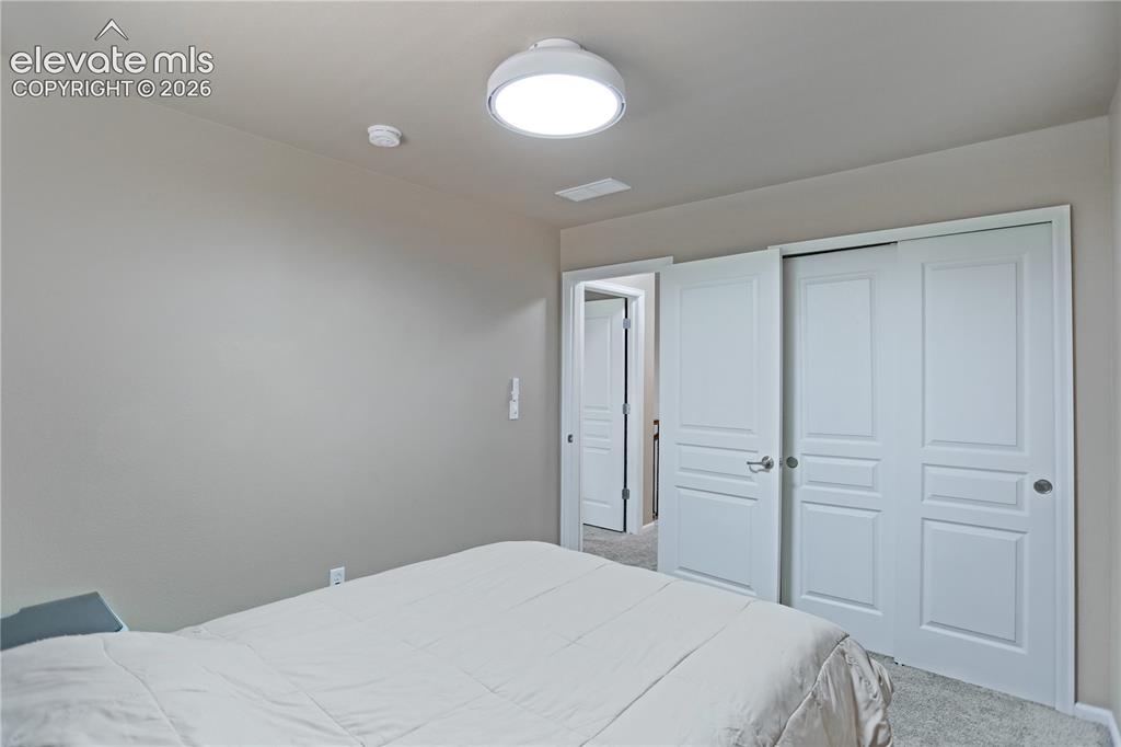 Image 17 of 44: Bedroom
