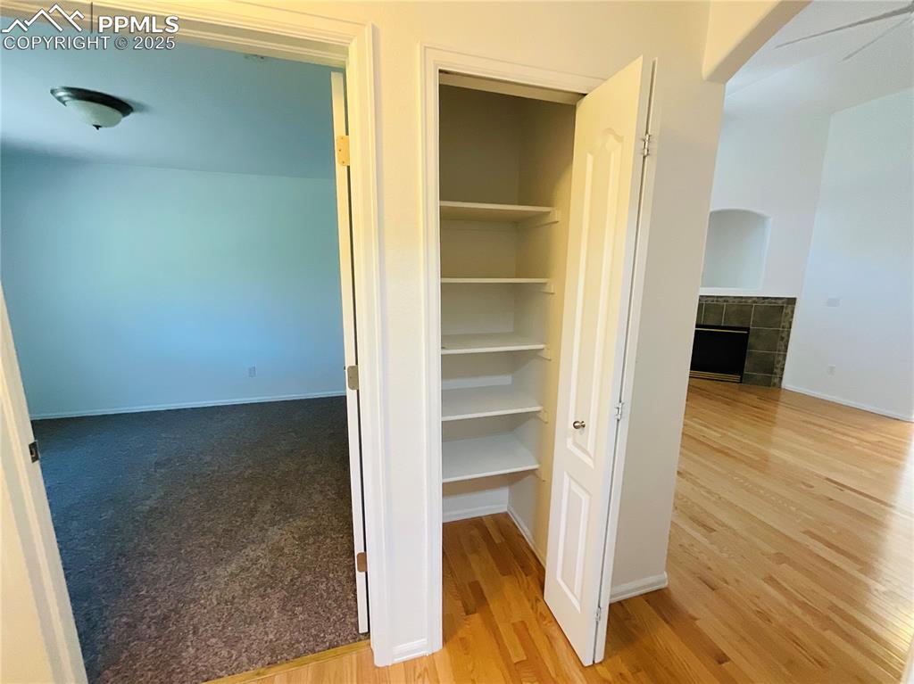 Image 18 of 42: Closet