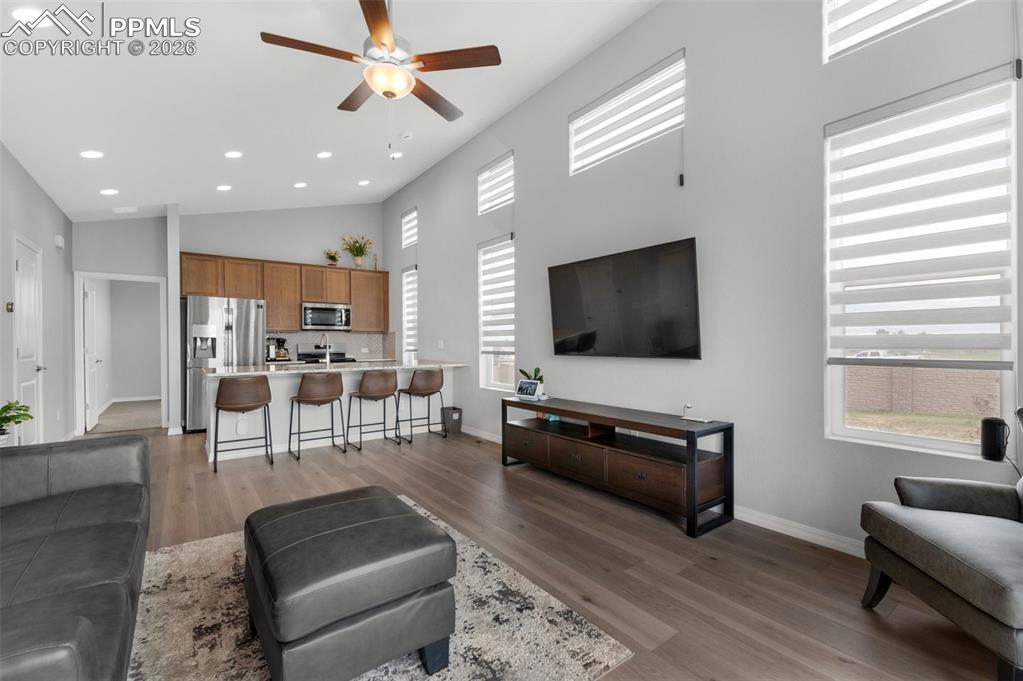 Image 11 of 34: Living Room