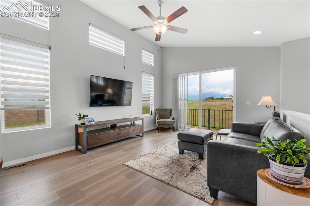 Image 4 of 34: Living Room