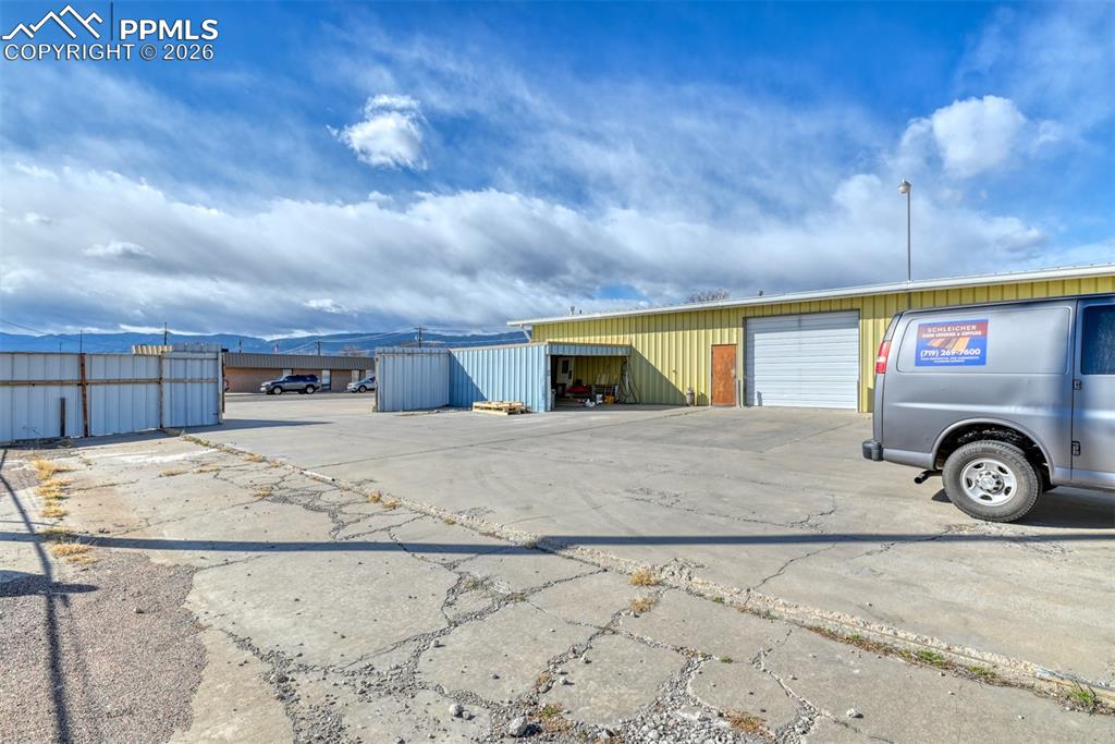 Image 21 of 50: Out Buildings