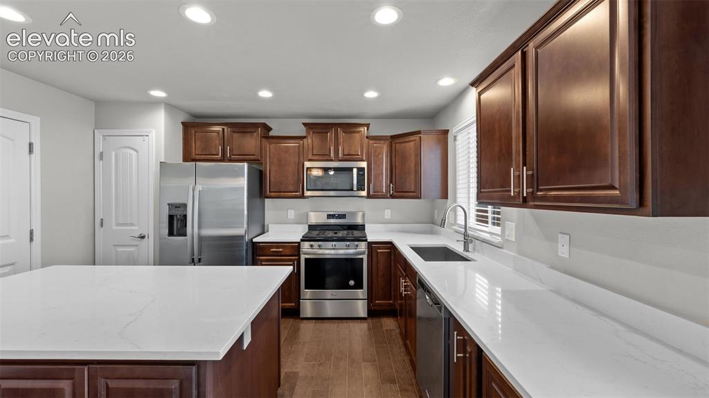 Image 10 of 39: Kitchen