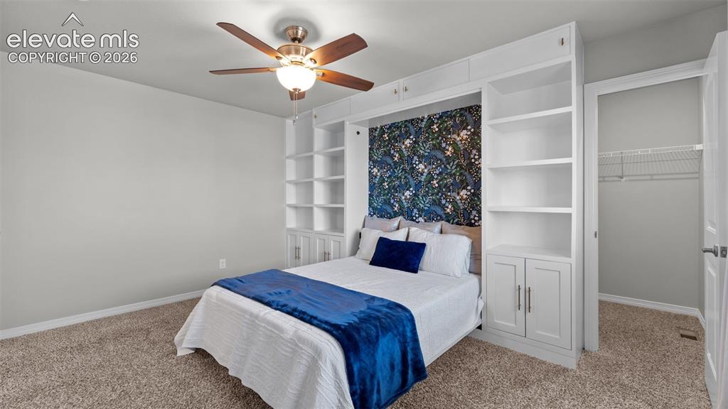 Image 19 of 39: Bedroom
