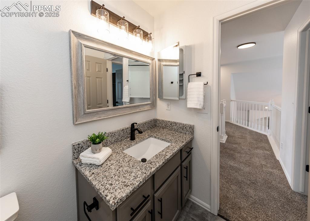 Image 43 of 50: Bathroom with vanity