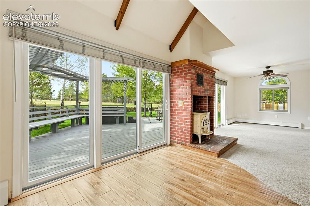 Image 9 of 50: Living Room