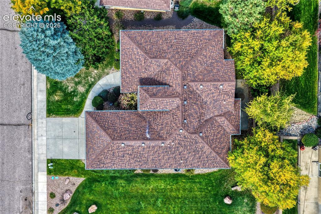 Image 38 of 42: Aerial view. 